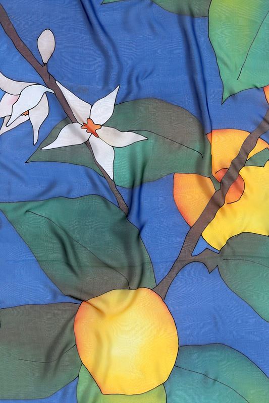 foulard de seda limonero azul detalle margaret de arcos